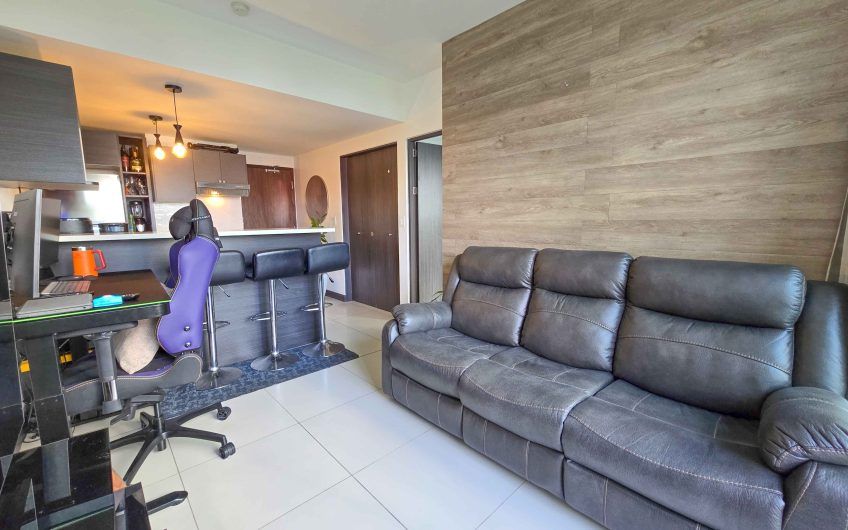 Torre U Nunciatura! Apartamento con balcón