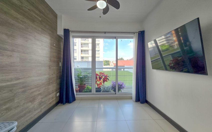 Torre U Nunciatura! Apartamento con balcón