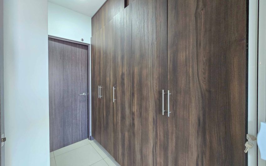 Torre U Nunciatura! Apartamento con balcón