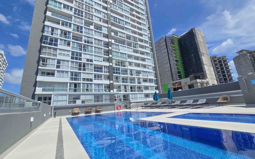 Torre U Nunciatura! Apartamento con balcón