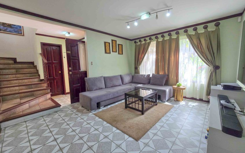 Condominio de 3 habit. en Guachipelín Escazú