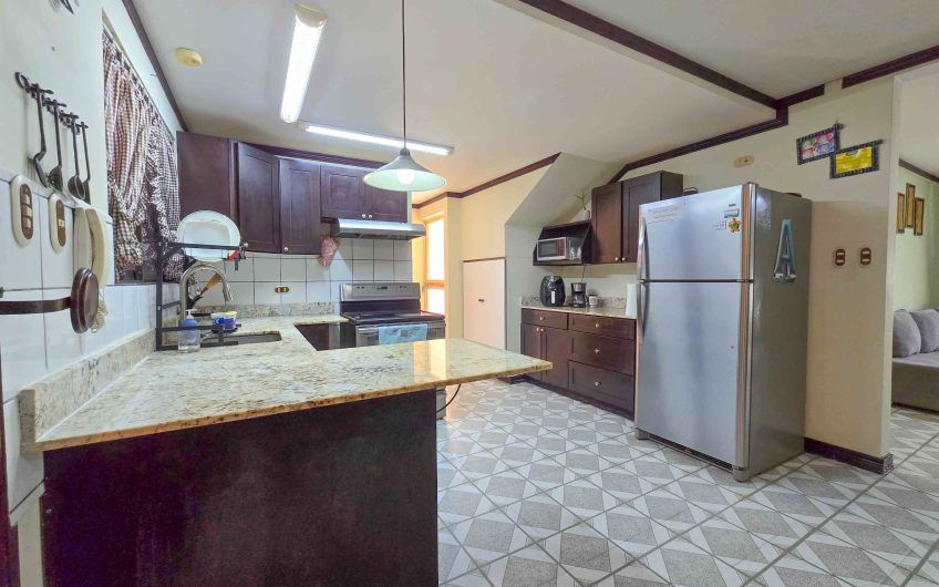 Condominio de 3 habit. en Guachipelín Escazú