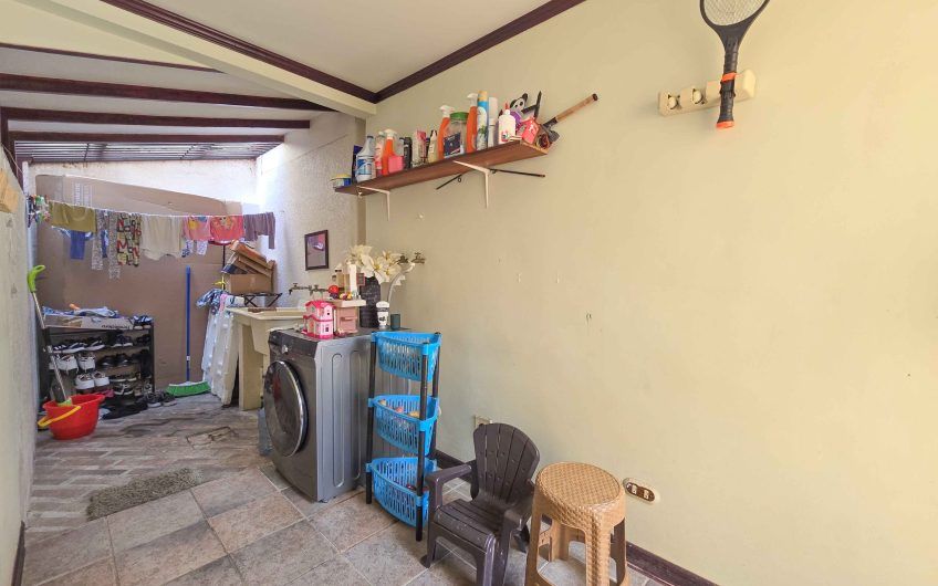 Condominio de 3 habit. en Guachipelín Escazú