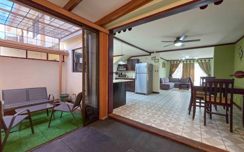 Condominio de 3 habit. en Guachipelín Escazú