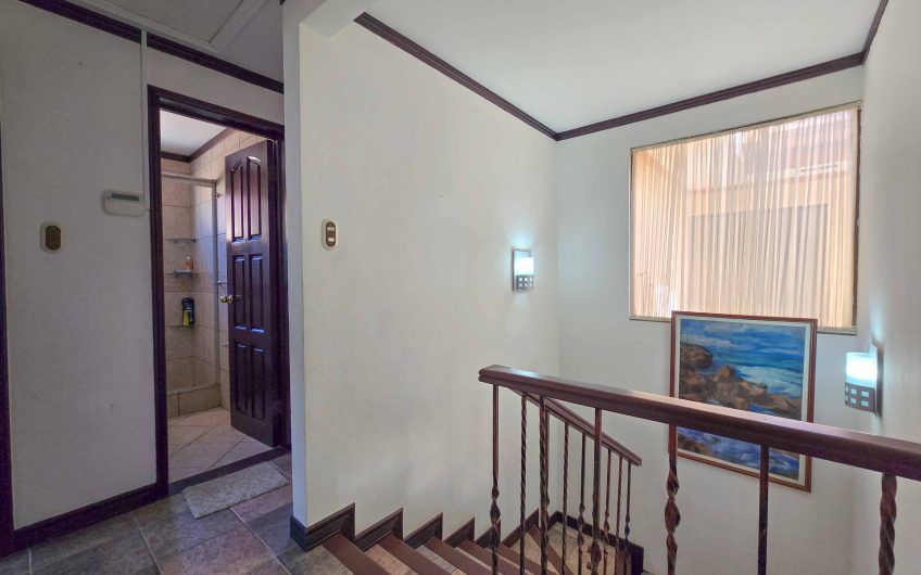 Condominio de 3 habit. en Guachipelín Escazú