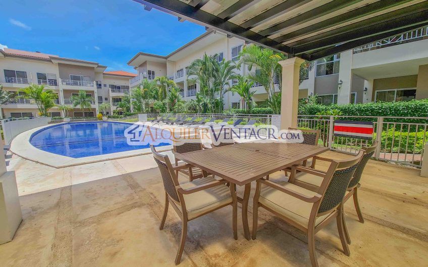 Apartamento amueblado de 3 habit. con terraza en San Rafael Escazú