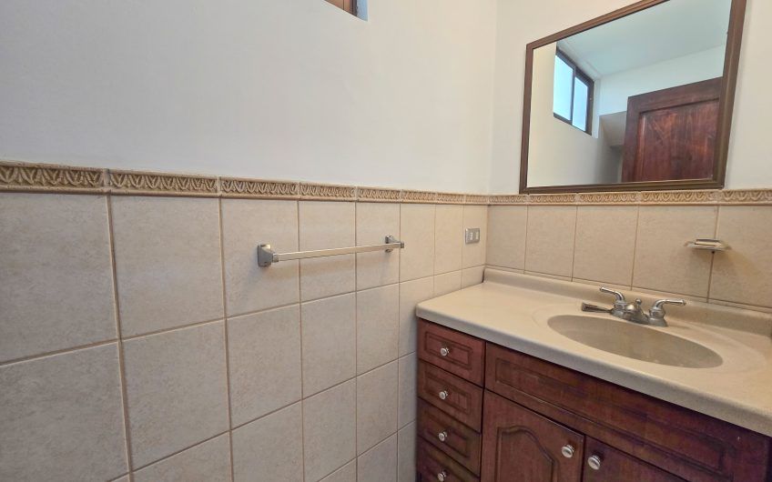 Condo de 240 m2 de 3 habit. y con terrazas en Santa Ana Centro