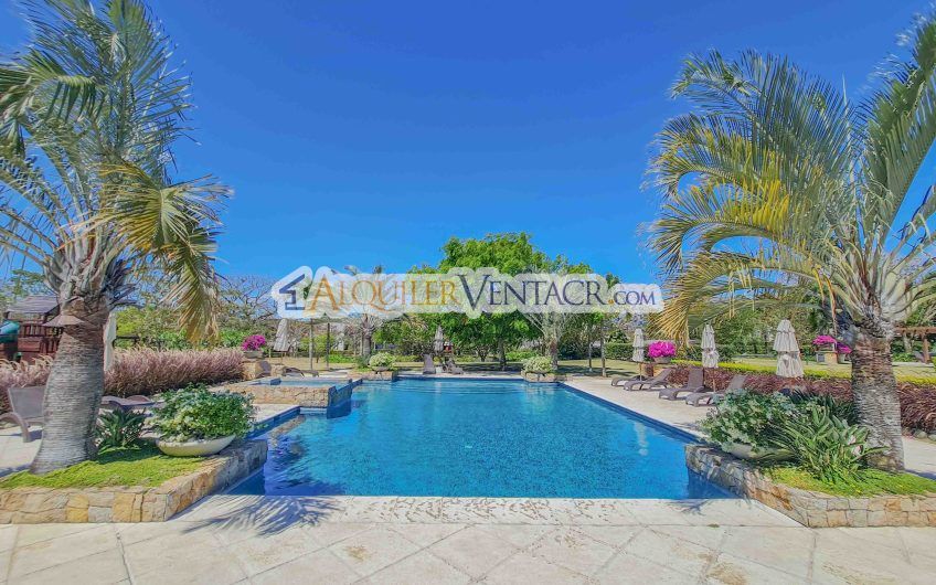 La Hacienda del Bosque Santa Ana Río Oro! Lote plano de 843 m2