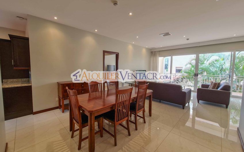 Lujoso apartamento de 2 habit. en San Rafael Escazú