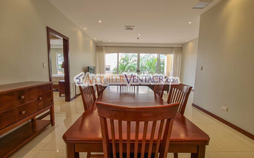 Lujoso apartamento de 2 habit. en San Rafael Escazú