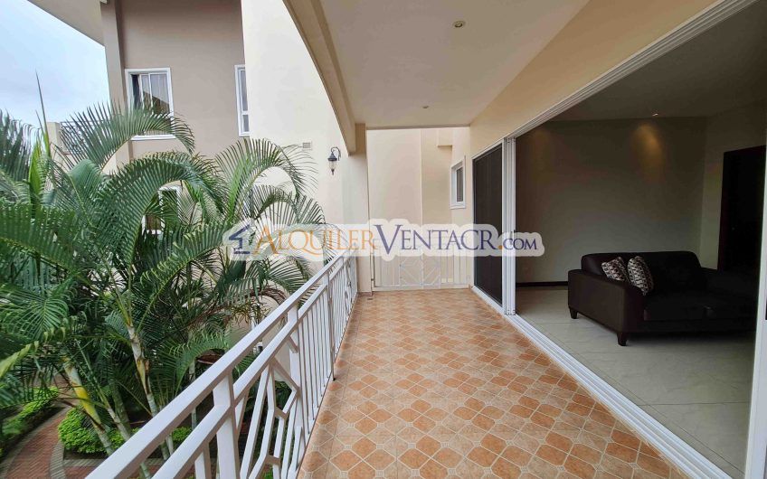 Lujoso apartamento de 2 habit. en San Rafael Escazú