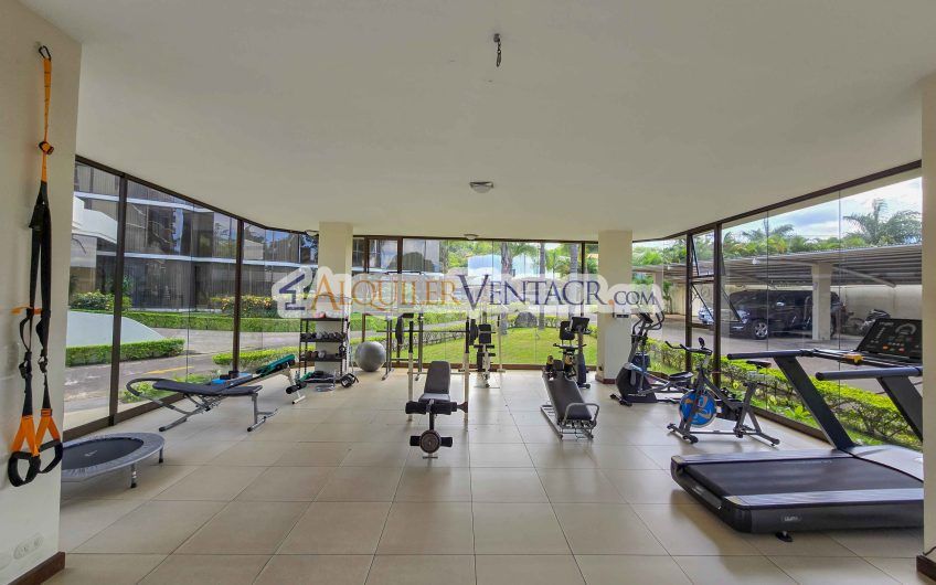 Lujoso apartamento de 315 m2 en Bello Horizonte Escazú