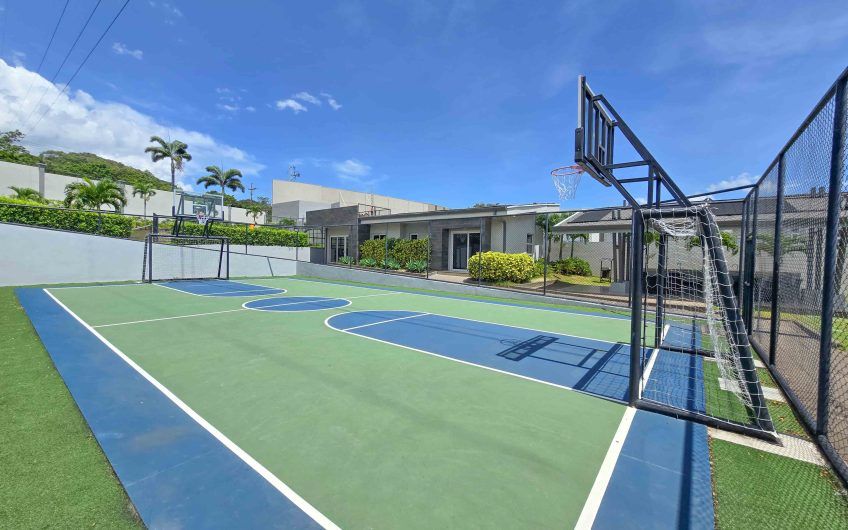 Río Palma Guachipelín Escazú! Condo con piscina / gym / cancha tenis