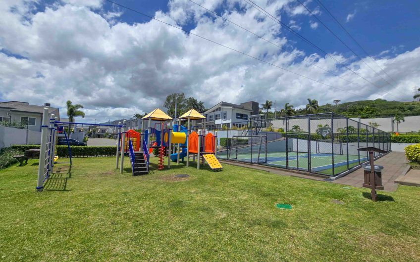 Río Palma Guachipelín Escazú! Condo con piscina / gym / cancha tenis