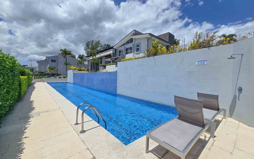 Río Palma Guachipelín Escazú! Condo con piscina / gym / cancha tenis