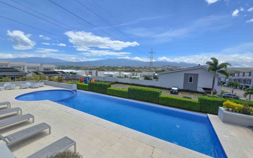 Río Palma Guachipelín Escazú! Condo con piscina / gym / cancha tenis