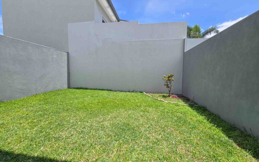 Río Palma Guachipelín Escazú! Condo con piscina / gym / cancha tenis