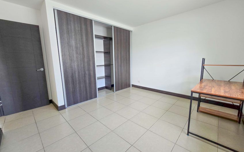 Río Palma Guachipelín Escazú! Condo con piscina / gym / cancha tenis