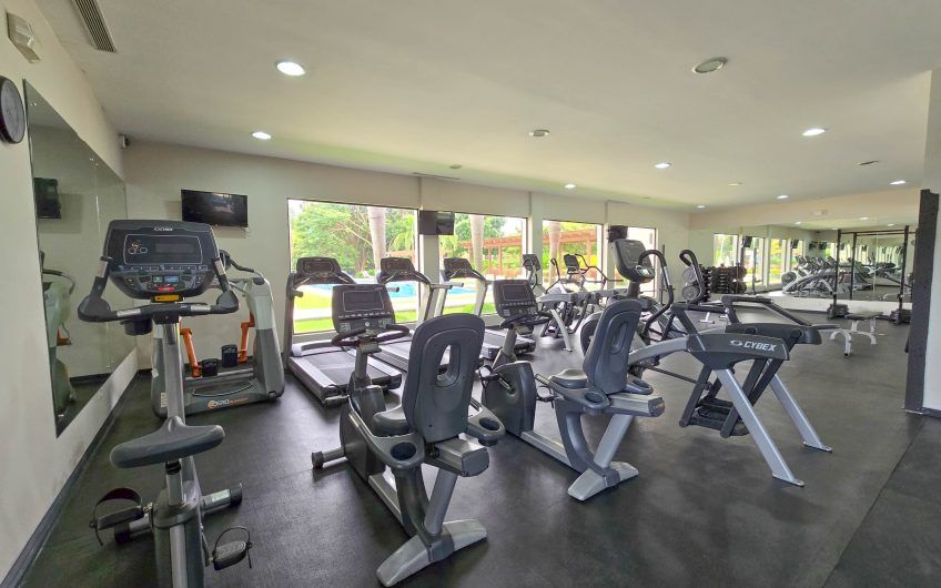 La Hacienda del Bosque Santa Ana Río Oro! Lote plano de 843 m2