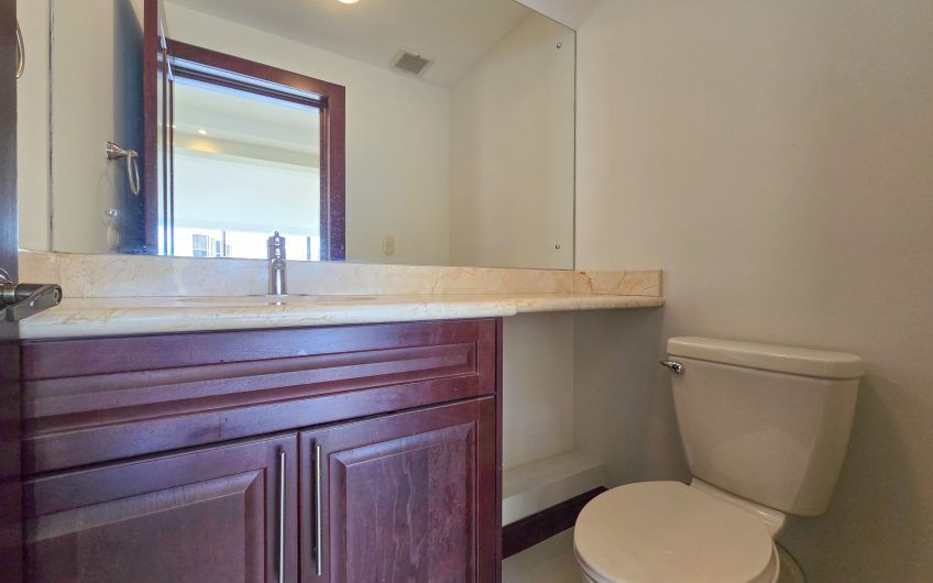 Apartamento de 330 m2 con full vista en Bello Horizonte Escazú