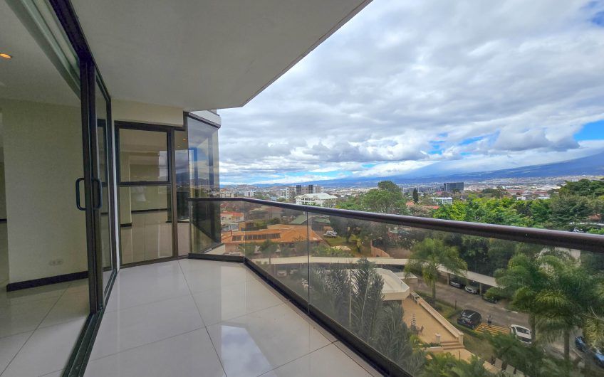 Apartamento de 330 m2 con full vista en Bello Horizonte Escazú