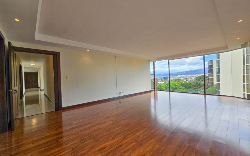 Apartamento de 330 m2 con full vista en Bello Horizonte Escazú