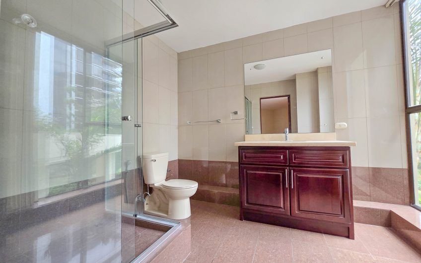 Lujoso apartamento de 315 m2 en Bello Horizonte Escazú