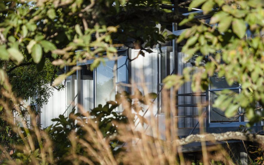 Condominio Minimalista en Alquiler en Lindora Santa Ana / Vista a la Montaña / Línea Blanca