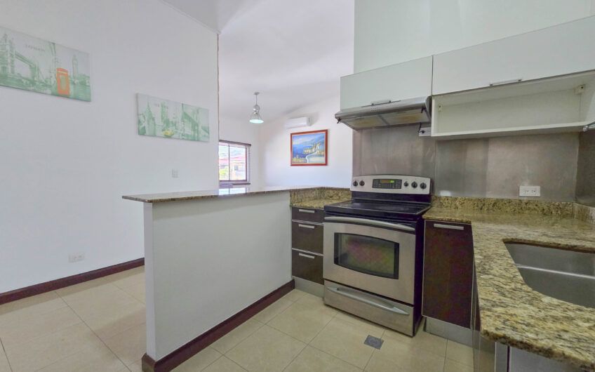 Apartamento de 2 habit. con o sin muebles en Avalon Santa Ana Centro