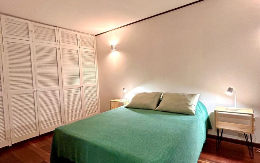 Apartamento amueblado / piscina y áreas verdes en San Rafael Escazú