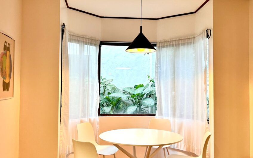 Apartamento amueblado / piscina y áreas verdes en San Rafael Escazú