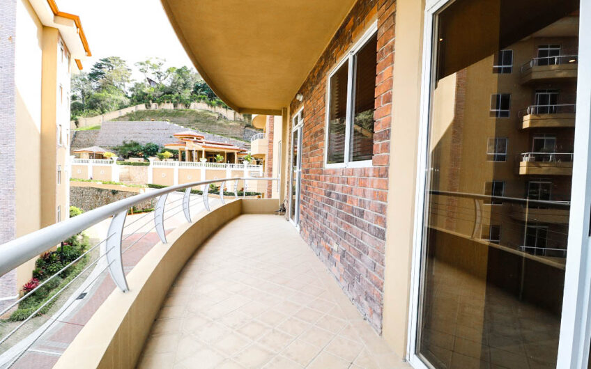 Apartamento amueblado con vista en San Rafael Escazú