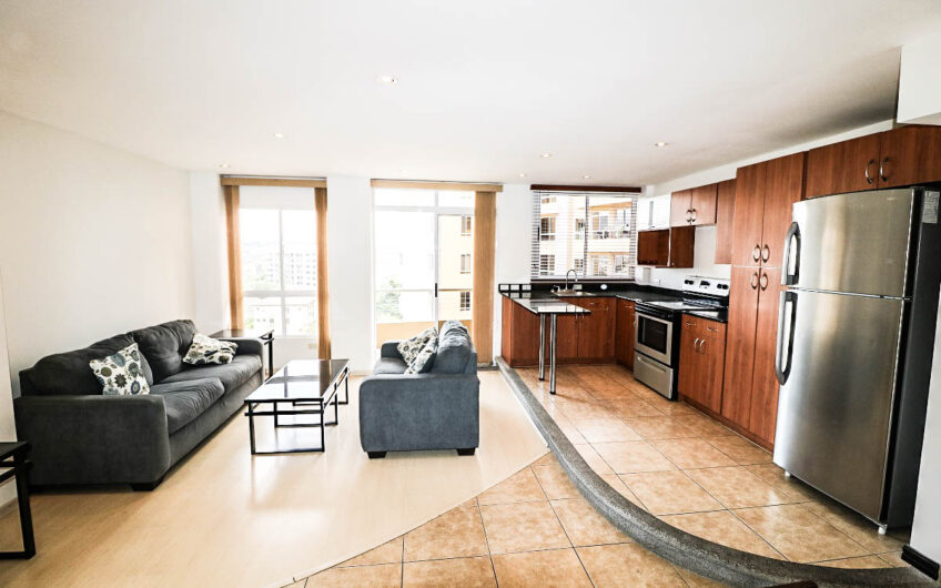 Apartamento amueblado con vista en San Rafael Escazú