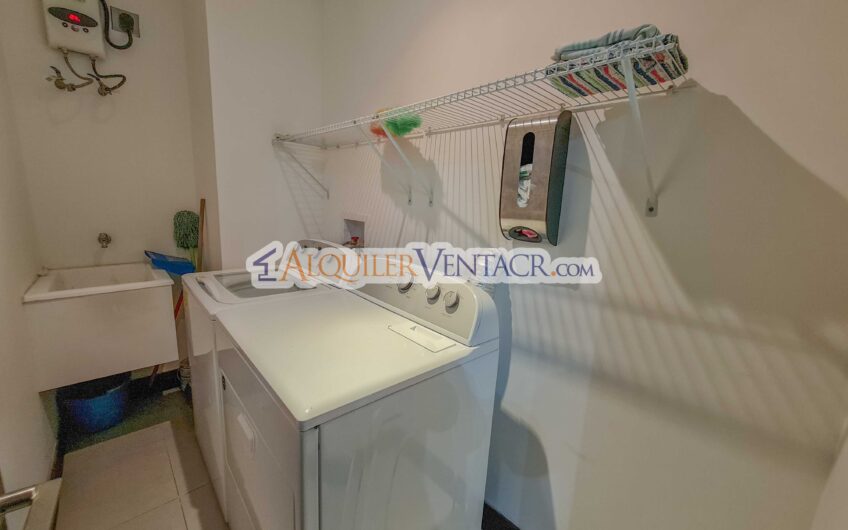 Montesol Santa Ana Pozos! Lujoso apartamento amueblado