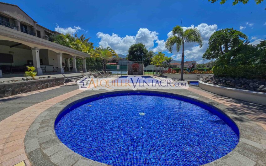 Via Nova Santa Ana Pozos! Penthouse amueblado con vista