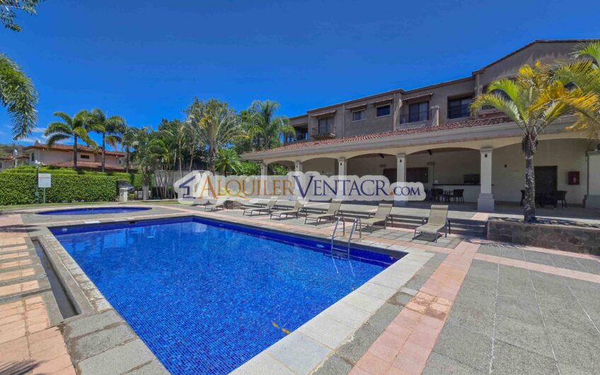 Via Nova Santa Ana Pozos! Penthouse amueblado con vista