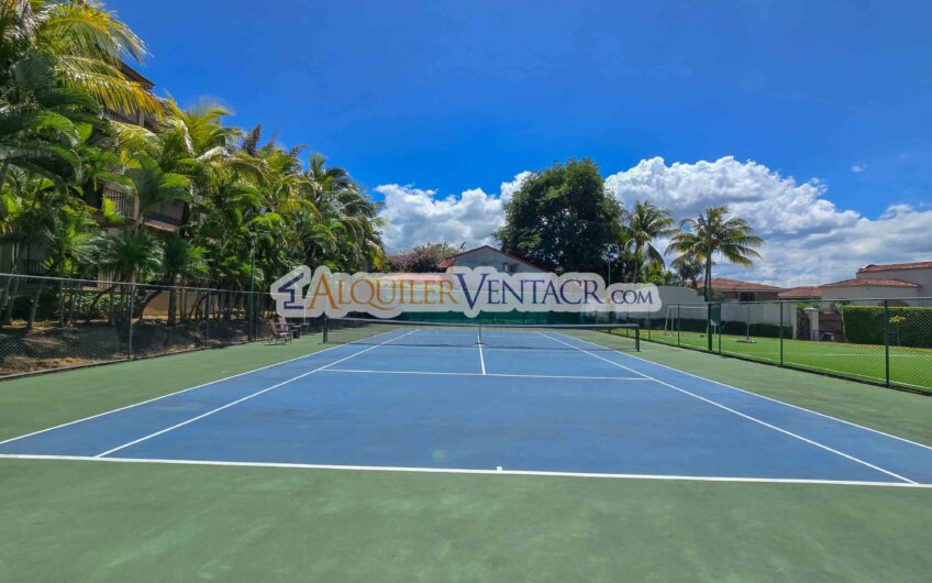 Via Nova Santa Ana Pozos! Penthouse amueblado con vista