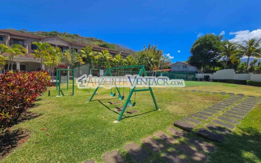 Via Nova Santa Ana Pozos! Penthouse amueblado con vista