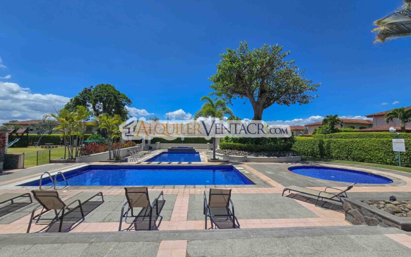 Via Nova Santa Ana Pozos! Penthouse amueblado con vista