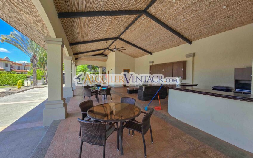 Via Nova Santa Ana Pozos! Penthouse amueblado con vista