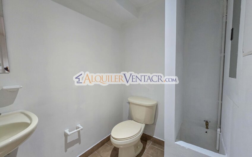 Oficina en Alquiler o Venta en Torres del Parque – Sabana Norte / 40 m² + A/C + Seguridad 24/7