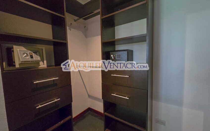 Via Nova Santa Ana Pozos! Penthouse amueblado con vista