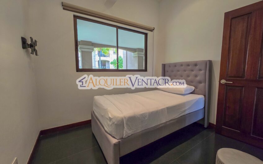 Via Nova Santa Ana Pozos! Penthouse amueblado con vista