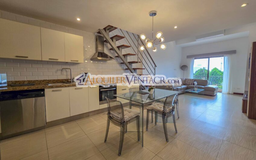 Via Nova Santa Ana Pozos! Penthouse amueblado con vista