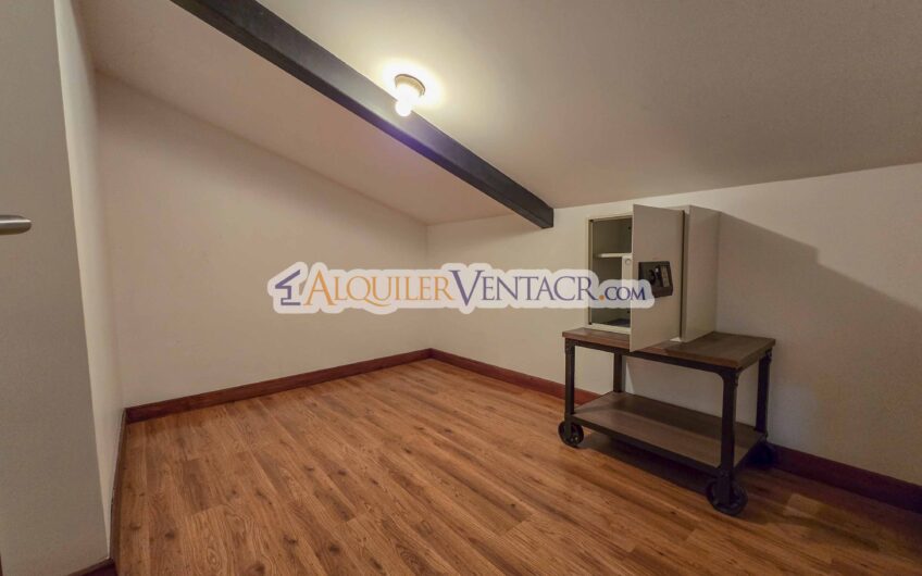 Via Nova Santa Ana Pozos! Penthouse amueblado con vista