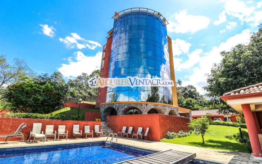 Lujoso apartamento de 375 m2 con full vista en San Rafael Escazú