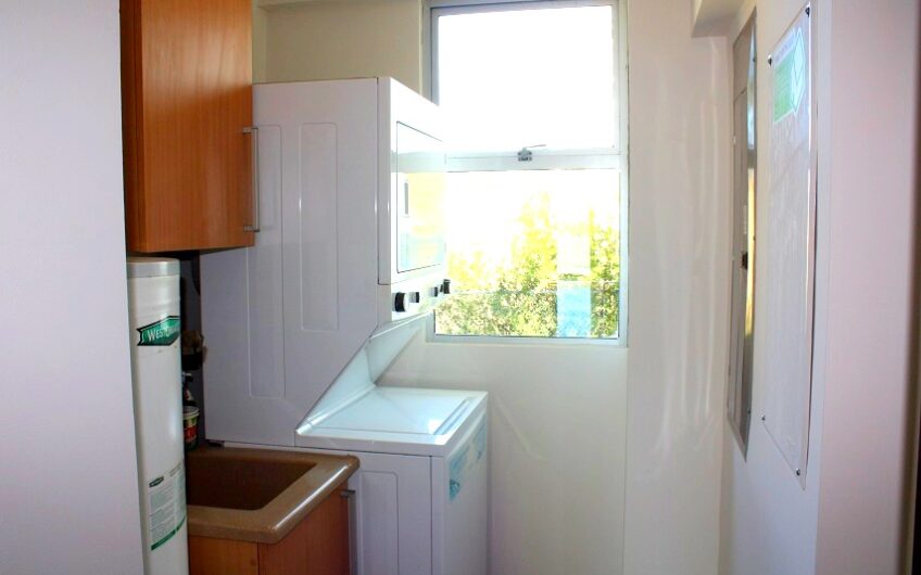 Penthouse de 225 m2 en Guachipelín Escazú con gran terraza y vistas