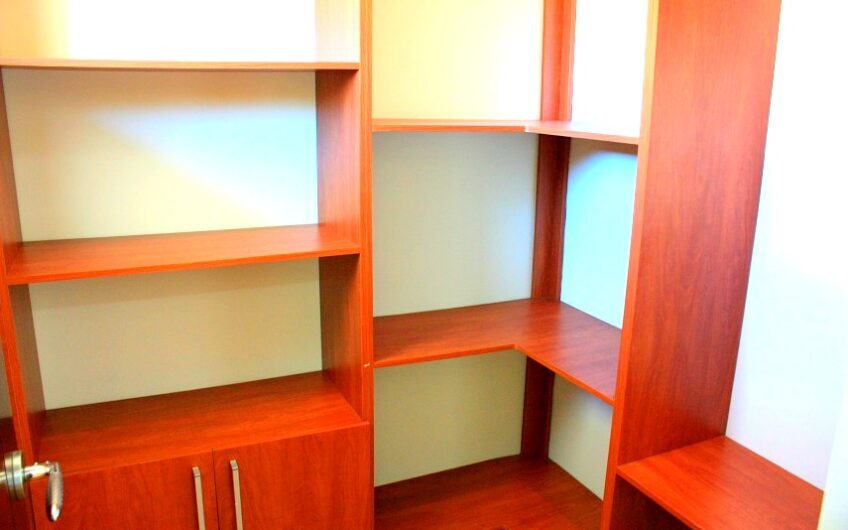 Penthouse de 225 m2 en Guachipelín Escazú con gran terraza y vistas