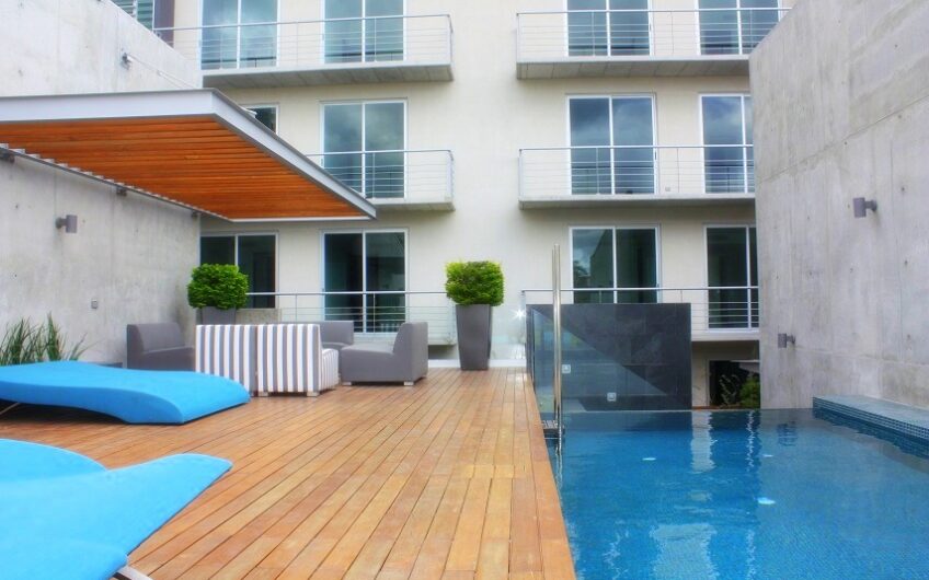 Avenida Escazú! Apartamento Loft amueblado