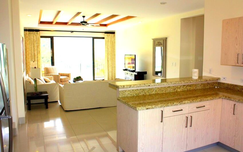 Apartamento con vista en el Alto Las Palomas Santa Ana